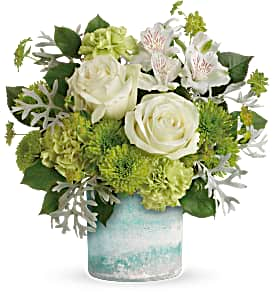 Seaside Roses Bouquet Everyday in International Falls, MN | Gearhart's Floral And Gifts Seaside Roses Bouquet Everyday in International Falls, MN | Gearhart's Floral And Gifts