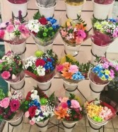 Seasonal Bouquet (Painted) Hand-tie Bouquet