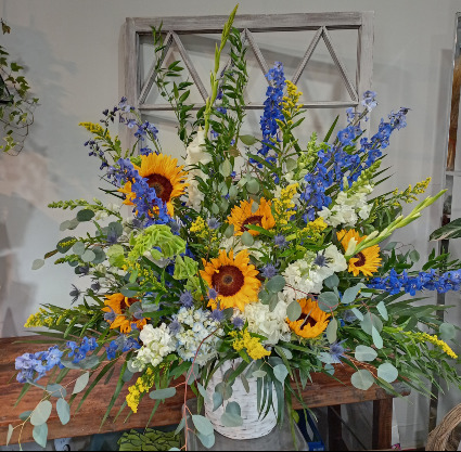 Seasonal Funeral Flowers  Designer's Choice