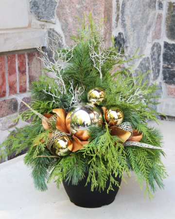 Seasonal Urn Arrangement