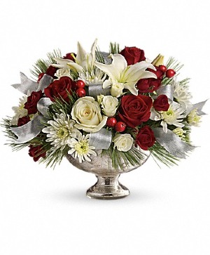 Season's Finest - 597 Christmas arrangement 