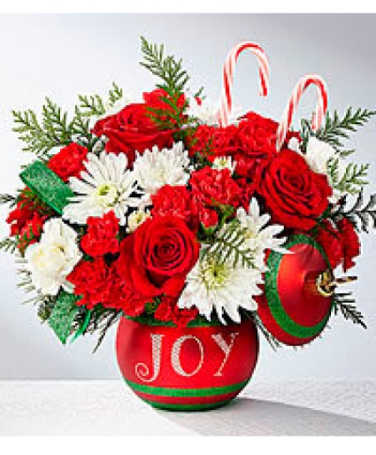 Season's Greeting Ornament Keepsake