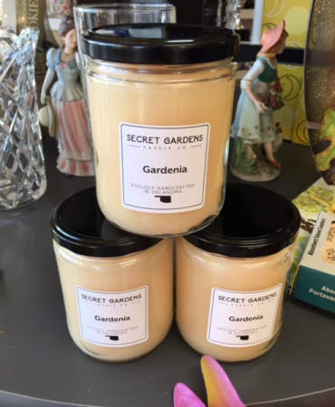 Secret Garden Candle Large Gardenia Variety of scents