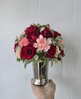 Seetheart Topiary Vase Arrangement 