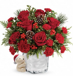 Send a Hug Winter Cuddles Bouquet 