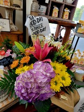 Send A Smile Bouquet Fresh Vase Arrangement