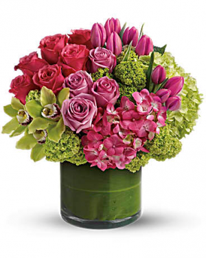 Sensation Medley Vase Arrangement in Sunrise, FL | FLORIST24HRS.COM Sensation Medley Vase Arrangement in Sunrise, FL | FLORIST24HRS.COM
