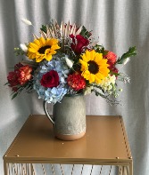 SEPTEMBER SPECIAL MAJESTIC MEADOW FALL ARRANGEMENT