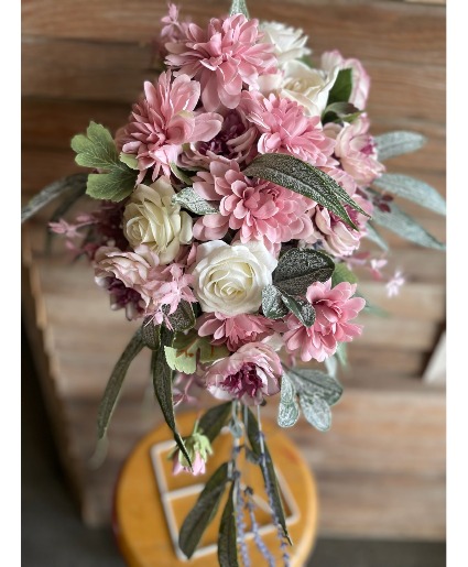 Shades of Peach Bridal Bouquet