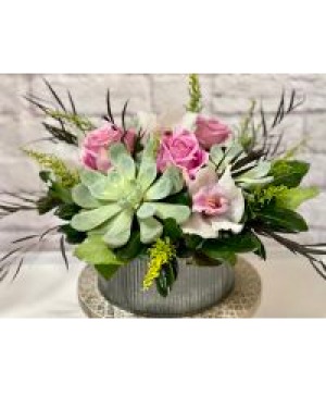 Shakespeare In The Park Vase Arrangement