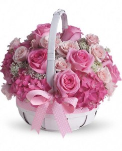 She's Lovely in Wickliffe, OH | WICKLIFFE FLOWER BARN She's Lovely in Wickliffe, OH | WICKLIFFE FLOWER BARN