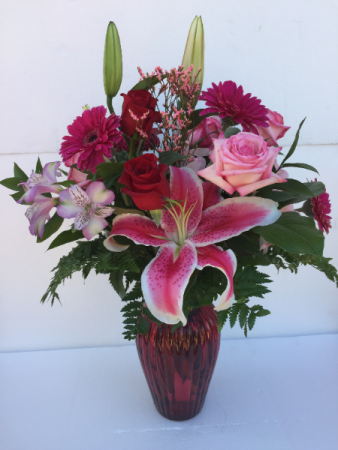 She's Spectacular Roses, Lilies & Floral Assortment