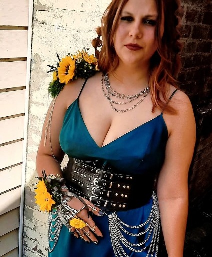 Sholder and Wrist  wristlet and Sticker 