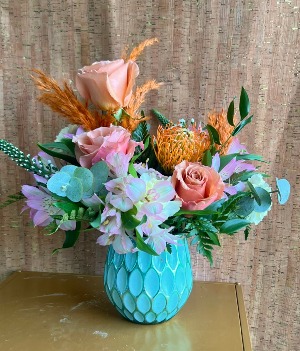 SHOWGIRL SHOWSTOPPER FLOWER ARRANGEMENT