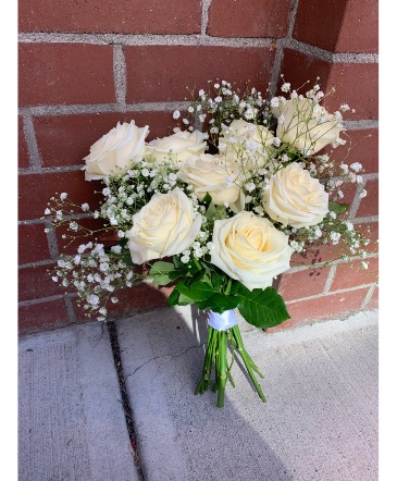 Signature Simplicity Bouquet Package A La Carte Weddings  in Kelowna, BC | MISSION PARK FLOWERS