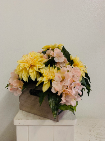 (SILK) A Softer Side to Things Silk Arrangement