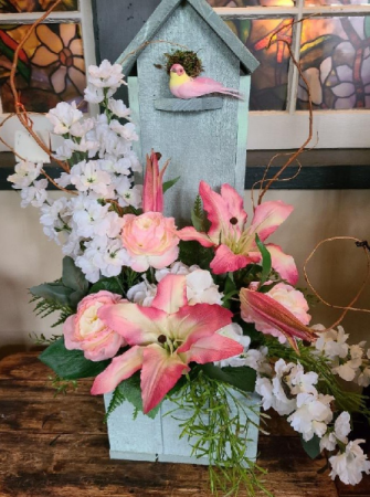 SILK BIRDHOUSE WITH PINK