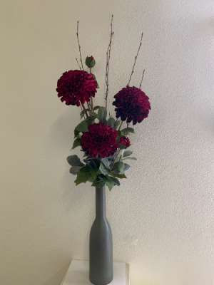 (SILK) Burgundy Daliahs Silk flower arrangement 