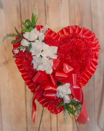 SILK Double Red Heart with White Cascade