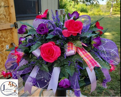 Silk pink and purple saddle with solar light Silk saddle for the cemetery