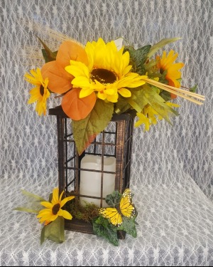 Silk Sunflowers Lantern & Butterfly 