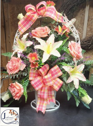 Silk Sympathy Basket 