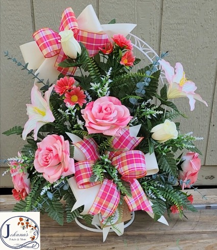 Silk Sympathy Basket 