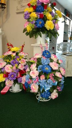 Silk Sympathy floor arrangement Sympathy for your love ones