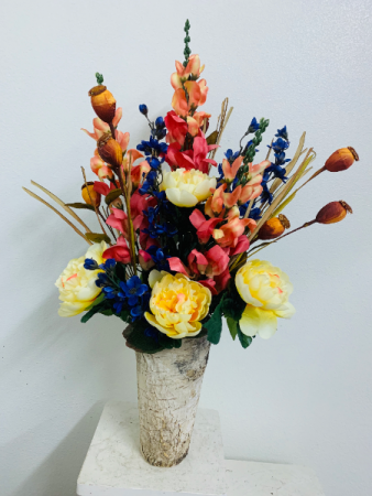 (SILK) The Love Tree Silk Arrangement