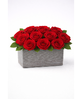 Simple Charm Rose  18 Red Roses in a wooded Box 