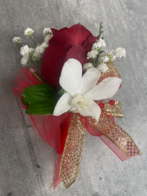 SIMPLY GOLD PROM BOUTONNIERE