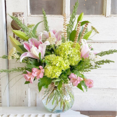 Sincerely Smitten Vase Arrangement