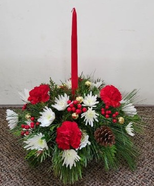 Single Candle Centerpiece FHF-2229 Fresh Vase Arrangement (local delivery only)