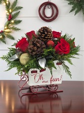 Sleigh of Memories Christmas arrangement