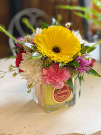 Small (8 0z) Candle Arrangement