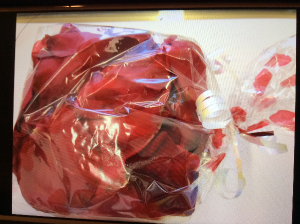  bag of fresh rose petals 