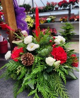 Small Centerpiece with Candle Christmas