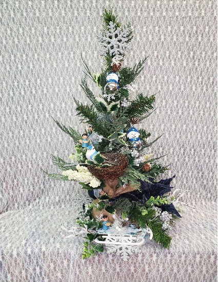 Small Christmas Tree w/ Snowman & Sleds 