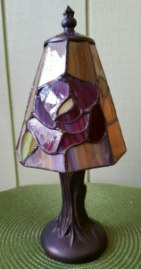 Small Tiffany Stlye Lamp 