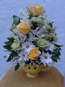 Smiley Face Arrangement (local delivery only)