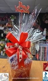 Snack Basket  in Idabel, Oklahoma | Johnna's Petals & More LLC