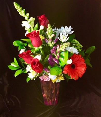 Snap! Red Roses with mixed colors