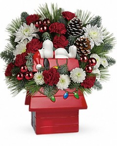 Snoopy's Cookie Jar Christmas Arrangement