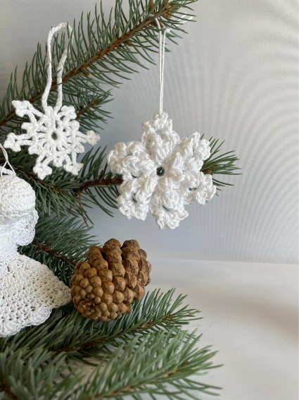 snow flakes  Ornaments 