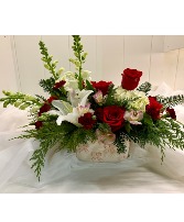 Snowberry Noel  Flower Arrangement