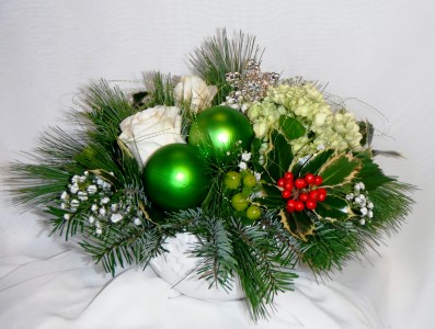 Snowflake Bowl  Christmas Arrangement