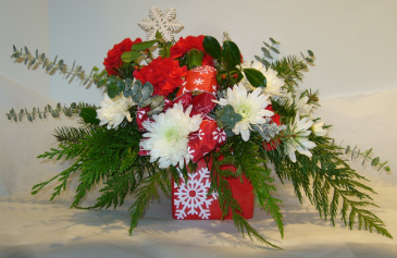 fresh christmas arrangements