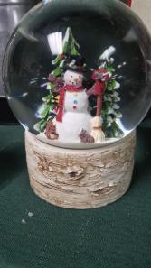 Snowman Snowglobe Gift