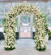Snowy Bliss Arch All Fresh Flowers Arch Deco
