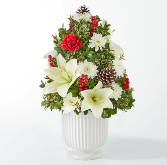 ​Snowy Evergreen Delight Vase